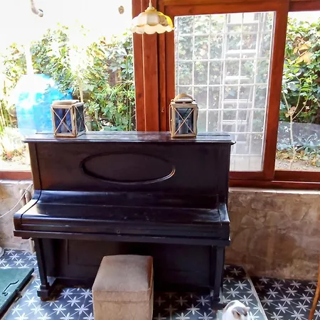 Cunda Zehra Teyzenin Evi Konukevi