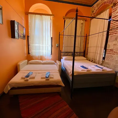 Cunda Zehra Teyzenin Evi Guest house