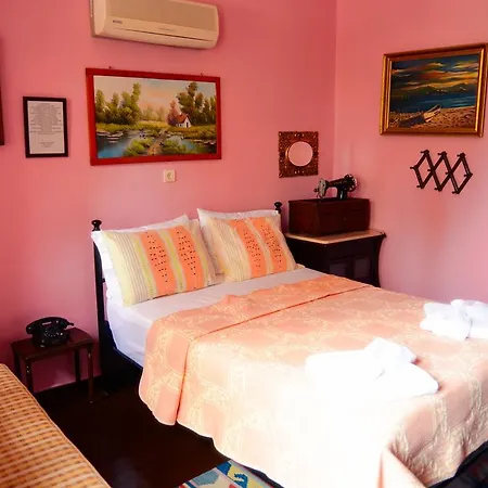 Konukevi Cunda Zehra Teyzenin Evi 3*