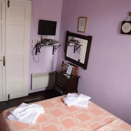 Cunda Zehra Teyzenin Evi Ayvalik